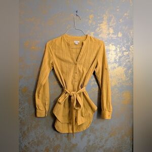 Sundance 100 % Cotton Yellow Buttoned Down Top